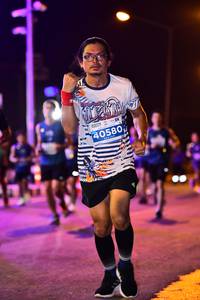 BIB: 40580
                            <button type="button" onclick="openModal(13766828)" class="btn btn-primary btn-sm float-right btn-popup" data-toggle="modal" data-target=".modal-high-quality">
                        <i class="fas fa-shopping-cart"></i> Add to Cart
                    </button>
                                            <button type="button" onclick="isThisMe(13766828, true)" class="btn btn-success btn-sm float-right btn-popup btn-isme hidden" data-toggle="tooltip" data-placement="bottom" title="นี่คือรูปของคุณใช่ไหม คลิกที่นี่เพื่อเอาเข้าอัลบั้ม">
                        <i class="fas fa-plus"></i> Add to album
                    </button>
                    <button type="button" onclick="isThisMe(13766828, false)" class="btn btn-warning btn-sm float-right btn-popup btn-isnotme hidden">
                        <i class="fas fa-ban"></i> Remove from album
                    </button>