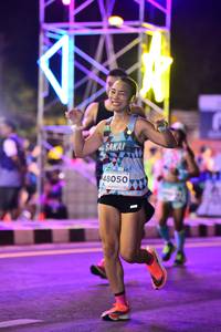 BIB: 48050
                            <button type="button" onclick="openModal(13720064)" class="btn btn-primary btn-sm float-right btn-popup" data-toggle="modal" data-target=".modal-high-quality">
                        <i class="fas fa-shopping-cart"></i> Add to Cart
                    </button>
                                            <button type="button" onclick="isThisMe(13720064, true)" class="btn btn-success btn-sm float-right btn-popup btn-isme hidden" data-toggle="tooltip" data-placement="bottom" title="นี่คือรูปของคุณใช่ไหม คลิกที่นี่เพื่อเอาเข้าอัลบั้ม">
                        <i class="fas fa-plus"></i> Add to album
                    </button>
                    <button type="button" onclick="isThisMe(13720064, false)" class="btn btn-warning btn-sm float-right btn-popup btn-isnotme hidden">
                        <i class="fas fa-ban"></i> Remove from album
                    </button>