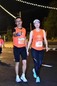 BIB: 42783
                            <button type="button" onclick="openModal(13773621)" class="btn btn-primary btn-sm float-right btn-popup" data-toggle="modal" data-target=".modal-high-quality">
                        <i class="fas fa-shopping-cart"></i> Add to Cart
                    </button>
                                            <button type="button" onclick="isThisMe(13773621, true)" class="btn btn-success btn-sm float-right btn-popup btn-isme hidden" data-toggle="tooltip" data-placement="bottom" title="นี่คือรูปของคุณใช่ไหม คลิกที่นี่เพื่อเอาเข้าอัลบั้ม">
                        <i class="fas fa-plus"></i> Add to album
                    </button>
                    <button type="button" onclick="isThisMe(13773621, false)" class="btn btn-warning btn-sm float-right btn-popup btn-isnotme hidden">
                        <i class="fas fa-ban"></i> Remove from album
                    </button>