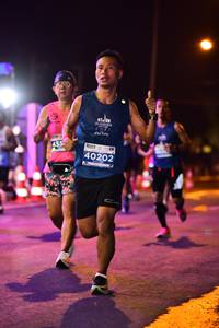 BIB: 40202
                            <button type="button" onclick="openModal(13759847)" class="btn btn-primary btn-sm float-right btn-popup" data-toggle="modal" data-target=".modal-high-quality">
                        <i class="fas fa-shopping-cart"></i> Add to Cart
                    </button>
                                            <button type="button" onclick="isThisMe(13759847, true)" class="btn btn-success btn-sm float-right btn-popup btn-isme hidden" data-toggle="tooltip" data-placement="bottom" title="นี่คือรูปของคุณใช่ไหม คลิกที่นี่เพื่อเอาเข้าอัลบั้ม">
                        <i class="fas fa-plus"></i> Add to album
                    </button>
                    <button type="button" onclick="isThisMe(13759847, false)" class="btn btn-warning btn-sm float-right btn-popup btn-isnotme hidden">
                        <i class="fas fa-ban"></i> Remove from album
                    </button>