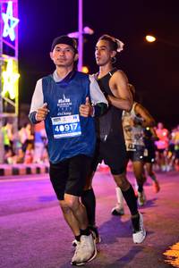 BIB: 202, 40917
                            <button type="button" onclick="openModal(13768466)" class="btn btn-primary btn-sm float-right btn-popup" data-toggle="modal" data-target=".modal-high-quality">
                        <i class="fas fa-shopping-cart"></i> Add to Cart
                    </button>
                                            <button type="button" onclick="isThisMe(13768466, true)" class="btn btn-success btn-sm float-right btn-popup btn-isme hidden" data-toggle="tooltip" data-placement="bottom" title="นี่คือรูปของคุณใช่ไหม คลิกที่นี่เพื่อเอาเข้าอัลบั้ม">
                        <i class="fas fa-plus"></i> Add to album
                    </button>
                    <button type="button" onclick="isThisMe(13768466, false)" class="btn btn-warning btn-sm float-right btn-popup btn-isnotme hidden">
                        <i class="fas fa-ban"></i> Remove from album
                    </button>