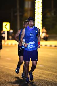 BIB: 560
                            <button type="button" onclick="openModal(13784867)" class="btn btn-primary btn-sm float-right btn-popup" data-toggle="modal" data-target=".modal-high-quality">
                        <i class="fas fa-shopping-cart"></i> Add to Cart
                    </button>
                                            <button type="button" onclick="isThisMe(13784867, true)" class="btn btn-success btn-sm float-right btn-popup btn-isme hidden" data-toggle="tooltip" data-placement="bottom" title="นี่คือรูปของคุณใช่ไหม คลิกที่นี่เพื่อเอาเข้าอัลบั้ม">
                        <i class="fas fa-plus"></i> Add to album
                    </button>
                    <button type="button" onclick="isThisMe(13784867, false)" class="btn btn-warning btn-sm float-right btn-popup btn-isnotme hidden">
                        <i class="fas fa-ban"></i> Remove from album
                    </button>