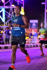 BIB: 41062
                            <button type="button" onclick="openModal(13721895)" class="btn btn-primary btn-sm float-right btn-popup" data-toggle="modal" data-target=".modal-high-quality">
                        <i class="fas fa-shopping-cart"></i> Add to Cart
                    </button>
                                            <button type="button" onclick="isThisMe(13721895, true)" class="btn btn-success btn-sm float-right btn-popup btn-isme hidden" data-toggle="tooltip" data-placement="bottom" title="นี่คือรูปของคุณใช่ไหม คลิกที่นี่เพื่อเอาเข้าอัลบั้ม">
                        <i class="fas fa-plus"></i> Add to album
                    </button>
                    <button type="button" onclick="isThisMe(13721895, false)" class="btn btn-warning btn-sm float-right btn-popup btn-isnotme hidden">
                        <i class="fas fa-ban"></i> Remove from album
                    </button>