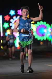 BIB: 6409
                            <button type="button" onclick="openModal(13870536)" class="btn btn-primary btn-sm float-right btn-popup" data-toggle="modal" data-target=".modal-high-quality">
                        <i class="fas fa-shopping-cart"></i> Add to Cart
                    </button>
                                            <button type="button" onclick="isThisMe(13870536, true)" class="btn btn-success btn-sm float-right btn-popup btn-isme hidden" data-toggle="tooltip" data-placement="bottom" title="นี่คือรูปของคุณใช่ไหม คลิกที่นี่เพื่อเอาเข้าอัลบั้ม">
                        <i class="fas fa-plus"></i> Add to album
                    </button>
                    <button type="button" onclick="isThisMe(13870536, false)" class="btn btn-warning btn-sm float-right btn-popup btn-isnotme hidden">
                        <i class="fas fa-ban"></i> Remove from album
                    </button>