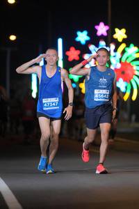 BIB: 45642, 47347
                            <button type="button" onclick="openModal(13873899)" class="btn btn-primary btn-sm float-right btn-popup" data-toggle="modal" data-target=".modal-high-quality">
                        <i class="fas fa-shopping-cart"></i> Add to Cart
                    </button>
                                            <button type="button" onclick="isThisMe(13873899, true)" class="btn btn-success btn-sm float-right btn-popup btn-isme hidden" data-toggle="tooltip" data-placement="bottom" title="นี่คือรูปของคุณใช่ไหม คลิกที่นี่เพื่อเอาเข้าอัลบั้ม">
                        <i class="fas fa-plus"></i> Add to album
                    </button>
                    <button type="button" onclick="isThisMe(13873899, false)" class="btn btn-warning btn-sm float-right btn-popup btn-isnotme hidden">
                        <i class="fas fa-ban"></i> Remove from album
                    </button>