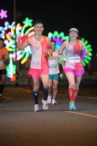 BIB: 43098, 41845
                            <button type="button" onclick="openModal(13841653)" class="btn btn-primary btn-sm float-right btn-popup" data-toggle="modal" data-target=".modal-high-quality">
                        <i class="fas fa-shopping-cart"></i> Add to Cart
                    </button>
                                            <button type="button" onclick="isThisMe(13841653, true)" class="btn btn-success btn-sm float-right btn-popup btn-isme hidden" data-toggle="tooltip" data-placement="bottom" title="นี่คือรูปของคุณใช่ไหม คลิกที่นี่เพื่อเอาเข้าอัลบั้ม">
                        <i class="fas fa-plus"></i> Add to album
                    </button>
                    <button type="button" onclick="isThisMe(13841653, false)" class="btn btn-warning btn-sm float-right btn-popup btn-isnotme hidden">
                        <i class="fas fa-ban"></i> Remove from album
                    </button>