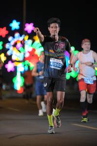 BIB: 41502
                            <button type="button" onclick="openModal(13837889)" class="btn btn-primary btn-sm float-right btn-popup" data-toggle="modal" data-target=".modal-high-quality">
                        <i class="fas fa-shopping-cart"></i> Add to Cart
                    </button>
                                            <button type="button" onclick="isThisMe(13837889, true)" class="btn btn-success btn-sm float-right btn-popup btn-isme hidden" data-toggle="tooltip" data-placement="bottom" title="นี่คือรูปของคุณใช่ไหม คลิกที่นี่เพื่อเอาเข้าอัลบั้ม">
                        <i class="fas fa-plus"></i> Add to album
                    </button>
                    <button type="button" onclick="isThisMe(13837889, false)" class="btn btn-warning btn-sm float-right btn-popup btn-isnotme hidden">
                        <i class="fas fa-ban"></i> Remove from album
                    </button>