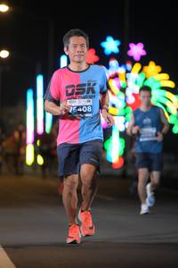 BIB: 76408
                            <button type="button" onclick="openModal(13835557)" class="btn btn-primary btn-sm float-right btn-popup" data-toggle="modal" data-target=".modal-high-quality">
                        <i class="fas fa-shopping-cart"></i> Add to Cart
                    </button>
                                            <button type="button" onclick="isThisMe(13835557, true)" class="btn btn-success btn-sm float-right btn-popup btn-isme hidden" data-toggle="tooltip" data-placement="bottom" title="นี่คือรูปของคุณใช่ไหม คลิกที่นี่เพื่อเอาเข้าอัลบั้ม">
                        <i class="fas fa-plus"></i> Add to album
                    </button>
                    <button type="button" onclick="isThisMe(13835557, false)" class="btn btn-warning btn-sm float-right btn-popup btn-isnotme hidden">
                        <i class="fas fa-ban"></i> Remove from album
                    </button>