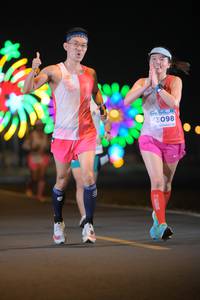 BIB: 3098
                            <button type="button" onclick="openModal(13841722)" class="btn btn-primary btn-sm float-right btn-popup" data-toggle="modal" data-target=".modal-high-quality">
                        <i class="fas fa-shopping-cart"></i> Add to Cart
                    </button>
                                            <button type="button" onclick="isThisMe(13841722, true)" class="btn btn-success btn-sm float-right btn-popup btn-isme hidden" data-toggle="tooltip" data-placement="bottom" title="นี่คือรูปของคุณใช่ไหม คลิกที่นี่เพื่อเอาเข้าอัลบั้ม">
                        <i class="fas fa-plus"></i> Add to album
                    </button>
                    <button type="button" onclick="isThisMe(13841722, false)" class="btn btn-warning btn-sm float-right btn-popup btn-isnotme hidden">
                        <i class="fas fa-ban"></i> Remove from album
                    </button>