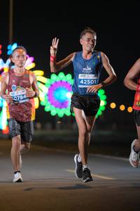 BIB: 42501, 0784
                            <button type="button" onclick="openModal(13817417)" class="btn btn-primary btn-sm float-right btn-popup" data-toggle="modal" data-target=".modal-high-quality">
                        <i class="fas fa-shopping-cart"></i> Add to Cart
                    </button>
                                            <button type="button" onclick="isThisMe(13817417, true)" class="btn btn-success btn-sm float-right btn-popup btn-isme hidden" data-toggle="tooltip" data-placement="bottom" title="นี่คือรูปของคุณใช่ไหม คลิกที่นี่เพื่อเอาเข้าอัลบั้ม">
                        <i class="fas fa-plus"></i> Add to album
                    </button>
                    <button type="button" onclick="isThisMe(13817417, false)" class="btn btn-warning btn-sm float-right btn-popup btn-isnotme hidden">
                        <i class="fas fa-ban"></i> Remove from album
                    </button>