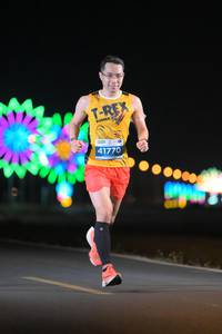 BIB: 41770
                            <button type="button" onclick="openModal(13810335)" class="btn btn-primary btn-sm float-right btn-popup" data-toggle="modal" data-target=".modal-high-quality">
                        <i class="fas fa-shopping-cart"></i> Add to Cart
                    </button>
                                            <button type="button" onclick="isThisMe(13810335, true)" class="btn btn-success btn-sm float-right btn-popup btn-isme hidden" data-toggle="tooltip" data-placement="bottom" title="นี่คือรูปของคุณใช่ไหม คลิกที่นี่เพื่อเอาเข้าอัลบั้ม">
                        <i class="fas fa-plus"></i> Add to album
                    </button>
                    <button type="button" onclick="isThisMe(13810335, false)" class="btn btn-warning btn-sm float-right btn-popup btn-isnotme hidden">
                        <i class="fas fa-ban"></i> Remove from album
                    </button>