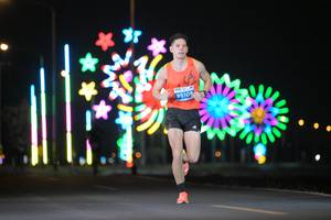 BIB: 95108
                            <button type="button" onclick="openModal(13804837)" class="btn btn-primary btn-sm float-right btn-popup" data-toggle="modal" data-target=".modal-high-quality">
                        <i class="fas fa-shopping-cart"></i> Add to Cart
                    </button>
                                            <button type="button" onclick="isThisMe(13804837, true)" class="btn btn-success btn-sm float-right btn-popup btn-isme hidden" data-toggle="tooltip" data-placement="bottom" title="นี่คือรูปของคุณใช่ไหม คลิกที่นี่เพื่อเอาเข้าอัลบั้ม">
                        <i class="fas fa-plus"></i> Add to album
                    </button>
                    <button type="button" onclick="isThisMe(13804837, false)" class="btn btn-warning btn-sm float-right btn-popup btn-isnotme hidden">
                        <i class="fas fa-ban"></i> Remove from album
                    </button>