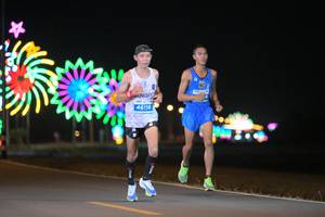 BIB: 46118, 
                            <button type="button" onclick="openModal(13809887)" class="btn btn-primary btn-sm float-right btn-popup" data-toggle="modal" data-target=".modal-high-quality">
                        <i class="fas fa-shopping-cart"></i> Add to Cart
                    </button>
                                            <button type="button" onclick="isThisMe(13809887, true)" class="btn btn-success btn-sm float-right btn-popup btn-isme hidden" data-toggle="tooltip" data-placement="bottom" title="นี่คือรูปของคุณใช่ไหม คลิกที่นี่เพื่อเอาเข้าอัลบั้ม">
                        <i class="fas fa-plus"></i> Add to album
                    </button>
                    <button type="button" onclick="isThisMe(13809887, false)" class="btn btn-warning btn-sm float-right btn-popup btn-isnotme hidden">
                        <i class="fas fa-ban"></i> Remove from album
                    </button>