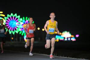 BIB: 41287, 4099
                            <button type="button" onclick="openModal(13805491)" class="btn btn-primary btn-sm float-right btn-popup" data-toggle="modal" data-target=".modal-high-quality">
                        <i class="fas fa-shopping-cart"></i> Add to Cart
                    </button>
                                            <button type="button" onclick="isThisMe(13805491, true)" class="btn btn-success btn-sm float-right btn-popup btn-isme hidden" data-toggle="tooltip" data-placement="bottom" title="นี่คือรูปของคุณใช่ไหม คลิกที่นี่เพื่อเอาเข้าอัลบั้ม">
                        <i class="fas fa-plus"></i> Add to album
                    </button>
                    <button type="button" onclick="isThisMe(13805491, false)" class="btn btn-warning btn-sm float-right btn-popup btn-isnotme hidden">
                        <i class="fas fa-ban"></i> Remove from album
                    </button>