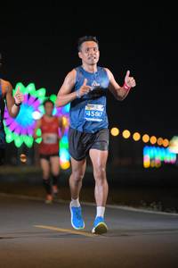 BIB: 45817
                            <button type="button" onclick="openModal(13815550)" class="btn btn-primary btn-sm float-right btn-popup" data-toggle="modal" data-target=".modal-high-quality">
                        <i class="fas fa-shopping-cart"></i> Add to Cart
                    </button>
                                            <button type="button" onclick="isThisMe(13815550, true)" class="btn btn-success btn-sm float-right btn-popup btn-isme hidden" data-toggle="tooltip" data-placement="bottom" title="นี่คือรูปของคุณใช่ไหม คลิกที่นี่เพื่อเอาเข้าอัลบั้ม">
                        <i class="fas fa-plus"></i> Add to album
                    </button>
                    <button type="button" onclick="isThisMe(13815550, false)" class="btn btn-warning btn-sm float-right btn-popup btn-isnotme hidden">
                        <i class="fas fa-ban"></i> Remove from album
                    </button>