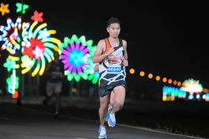 BIB: 46940
                            <button type="button" onclick="openModal(13806552)" class="btn btn-primary btn-sm float-right btn-popup" data-toggle="modal" data-target=".modal-high-quality">
                        <i class="fas fa-shopping-cart"></i> Add to Cart
                    </button>
                                            <button type="button" onclick="isThisMe(13806552, true)" class="btn btn-success btn-sm float-right btn-popup btn-isme hidden" data-toggle="tooltip" data-placement="bottom" title="นี่คือรูปของคุณใช่ไหม คลิกที่นี่เพื่อเอาเข้าอัลบั้ม">
                        <i class="fas fa-plus"></i> Add to album
                    </button>
                    <button type="button" onclick="isThisMe(13806552, false)" class="btn btn-warning btn-sm float-right btn-popup btn-isnotme hidden">
                        <i class="fas fa-ban"></i> Remove from album
                    </button>