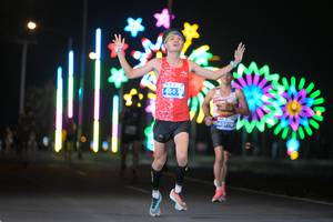 BIB: 4567, 0779
                            <button type="button" onclick="openModal(13814668)" class="btn btn-primary btn-sm float-right btn-popup" data-toggle="modal" data-target=".modal-high-quality">
                        <i class="fas fa-shopping-cart"></i> Add to Cart
                    </button>
                                            <button type="button" onclick="isThisMe(13814668, true)" class="btn btn-success btn-sm float-right btn-popup btn-isme hidden" data-toggle="tooltip" data-placement="bottom" title="นี่คือรูปของคุณใช่ไหม คลิกที่นี่เพื่อเอาเข้าอัลบั้ม">
                        <i class="fas fa-plus"></i> Add to album
                    </button>
                    <button type="button" onclick="isThisMe(13814668, false)" class="btn btn-warning btn-sm float-right btn-popup btn-isnotme hidden">
                        <i class="fas fa-ban"></i> Remove from album
                    </button>