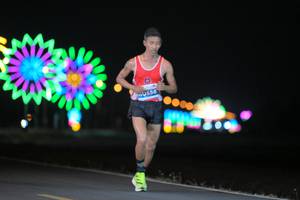 BIB: 
                            <button type="button" onclick="openModal(13805240)" class="btn btn-primary btn-sm float-right btn-popup" data-toggle="modal" data-target=".modal-high-quality">
                        <i class="fas fa-shopping-cart"></i> Add to Cart
                    </button>
                                            <button type="button" onclick="isThisMe(13805240, true)" class="btn btn-success btn-sm float-right btn-popup btn-isme hidden" data-toggle="tooltip" data-placement="bottom" title="นี่คือรูปของคุณใช่ไหม คลิกที่นี่เพื่อเอาเข้าอัลบั้ม">
                        <i class="fas fa-plus"></i> Add to album
                    </button>
                    <button type="button" onclick="isThisMe(13805240, false)" class="btn btn-warning btn-sm float-right btn-popup btn-isnotme hidden">
                        <i class="fas fa-ban"></i> Remove from album
                    </button>