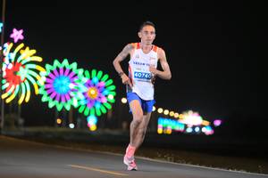 BIB: 40740
                            <button type="button" onclick="openModal(13802936)" class="btn btn-primary btn-sm float-right btn-popup" data-toggle="modal" data-target=".modal-high-quality">
                        <i class="fas fa-shopping-cart"></i> Add to Cart
                    </button>
                                            <button type="button" onclick="isThisMe(13802936, true)" class="btn btn-success btn-sm float-right btn-popup btn-isme hidden" data-toggle="tooltip" data-placement="bottom" title="นี่คือรูปของคุณใช่ไหม คลิกที่นี่เพื่อเอาเข้าอัลบั้ม">
                        <i class="fas fa-plus"></i> Add to album
                    </button>
                    <button type="button" onclick="isThisMe(13802936, false)" class="btn btn-warning btn-sm float-right btn-popup btn-isnotme hidden">
                        <i class="fas fa-ban"></i> Remove from album
                    </button>