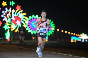 BIB: 46940
                            <button type="button" onclick="openModal(13806530)" class="btn btn-primary btn-sm float-right btn-popup" data-toggle="modal" data-target=".modal-high-quality">
                        <i class="fas fa-shopping-cart"></i> Add to Cart
                    </button>
                                            <button type="button" onclick="isThisMe(13806530, true)" class="btn btn-success btn-sm float-right btn-popup btn-isme hidden" data-toggle="tooltip" data-placement="bottom" title="นี่คือรูปของคุณใช่ไหม คลิกที่นี่เพื่อเอาเข้าอัลบั้ม">
                        <i class="fas fa-plus"></i> Add to album
                    </button>
                    <button type="button" onclick="isThisMe(13806530, false)" class="btn btn-warning btn-sm float-right btn-popup btn-isnotme hidden">
                        <i class="fas fa-ban"></i> Remove from album
                    </button>