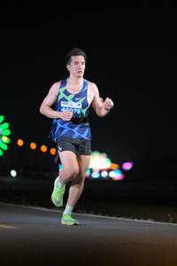 BIB: 4078
                            <button type="button" onclick="openModal(13805067)" class="btn btn-primary btn-sm float-right btn-popup" data-toggle="modal" data-target=".modal-high-quality">
                        <i class="fas fa-shopping-cart"></i> Add to Cart
                    </button>
                                            <button type="button" onclick="isThisMe(13805067, true)" class="btn btn-success btn-sm float-right btn-popup btn-isme hidden" data-toggle="tooltip" data-placement="bottom" title="นี่คือรูปของคุณใช่ไหม คลิกที่นี่เพื่อเอาเข้าอัลบั้ม">
                        <i class="fas fa-plus"></i> Add to album
                    </button>
                    <button type="button" onclick="isThisMe(13805067, false)" class="btn btn-warning btn-sm float-right btn-popup btn-isnotme hidden">
                        <i class="fas fa-ban"></i> Remove from album
                    </button>