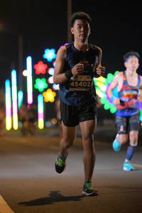 BIB: 45402
                            <button type="button" onclick="openModal(13818430)" class="btn btn-primary btn-sm float-right btn-popup" data-toggle="modal" data-target=".modal-high-quality">
                        <i class="fas fa-shopping-cart"></i> Add to Cart
                    </button>
                                            <button type="button" onclick="isThisMe(13818430, true)" class="btn btn-success btn-sm float-right btn-popup btn-isme hidden" data-toggle="tooltip" data-placement="bottom" title="นี่คือรูปของคุณใช่ไหม คลิกที่นี่เพื่อเอาเข้าอัลบั้ม">
                        <i class="fas fa-plus"></i> Add to album
                    </button>
                    <button type="button" onclick="isThisMe(13818430, false)" class="btn btn-warning btn-sm float-right btn-popup btn-isnotme hidden">
                        <i class="fas fa-ban"></i> Remove from album
                    </button>