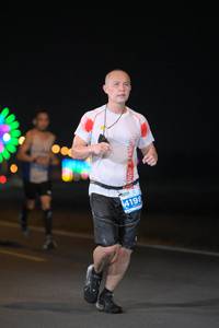 BIB: 4198
                            <button type="button" onclick="openModal(13821482)" class="btn btn-primary btn-sm float-right btn-popup" data-toggle="modal" data-target=".modal-high-quality">
                        <i class="fas fa-shopping-cart"></i> Add to Cart
                    </button>
                                            <button type="button" onclick="isThisMe(13821482, true)" class="btn btn-success btn-sm float-right btn-popup btn-isme hidden" data-toggle="tooltip" data-placement="bottom" title="นี่คือรูปของคุณใช่ไหม คลิกที่นี่เพื่อเอาเข้าอัลบั้ม">
                        <i class="fas fa-plus"></i> Add to album
                    </button>
                    <button type="button" onclick="isThisMe(13821482, false)" class="btn btn-warning btn-sm float-right btn-popup btn-isnotme hidden">
                        <i class="fas fa-ban"></i> Remove from album
                    </button>