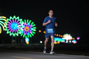 BIB: 42465
                            <button type="button" onclick="openModal(13804981)" class="btn btn-primary btn-sm float-right btn-popup" data-toggle="modal" data-target=".modal-high-quality">
                        <i class="fas fa-shopping-cart"></i> Add to Cart
                    </button>
                                            <button type="button" onclick="isThisMe(13804981, true)" class="btn btn-success btn-sm float-right btn-popup btn-isme hidden" data-toggle="tooltip" data-placement="bottom" title="นี่คือรูปของคุณใช่ไหม คลิกที่นี่เพื่อเอาเข้าอัลบั้ม">
                        <i class="fas fa-plus"></i> Add to album
                    </button>
                    <button type="button" onclick="isThisMe(13804981, false)" class="btn btn-warning btn-sm float-right btn-popup btn-isnotme hidden">
                        <i class="fas fa-ban"></i> Remove from album
                    </button>