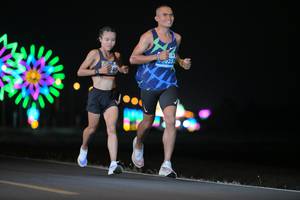 BIB: 923
                            <button type="button" onclick="openModal(13803158)" class="btn btn-primary btn-sm float-right btn-popup" data-toggle="modal" data-target=".modal-high-quality">
                        <i class="fas fa-shopping-cart"></i> Add to Cart
                    </button>
                                            <button type="button" onclick="isThisMe(13803158, true)" class="btn btn-success btn-sm float-right btn-popup btn-isme hidden" data-toggle="tooltip" data-placement="bottom" title="นี่คือรูปของคุณใช่ไหม คลิกที่นี่เพื่อเอาเข้าอัลบั้ม">
                        <i class="fas fa-plus"></i> Add to album
                    </button>
                    <button type="button" onclick="isThisMe(13803158, false)" class="btn btn-warning btn-sm float-right btn-popup btn-isnotme hidden">
                        <i class="fas fa-ban"></i> Remove from album
                    </button>