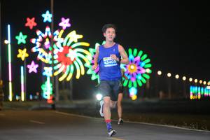 BIB: 92405
                            <button type="button" onclick="openModal(13805592)" class="btn btn-primary btn-sm float-right btn-popup" data-toggle="modal" data-target=".modal-high-quality">
                        <i class="fas fa-shopping-cart"></i> Add to Cart
                    </button>
                                            <button type="button" onclick="isThisMe(13805592, true)" class="btn btn-success btn-sm float-right btn-popup btn-isme hidden" data-toggle="tooltip" data-placement="bottom" title="นี่คือรูปของคุณใช่ไหม คลิกที่นี่เพื่อเอาเข้าอัลบั้ม">
                        <i class="fas fa-plus"></i> Add to album
                    </button>
                    <button type="button" onclick="isThisMe(13805592, false)" class="btn btn-warning btn-sm float-right btn-popup btn-isnotme hidden">
                        <i class="fas fa-ban"></i> Remove from album
                    </button>