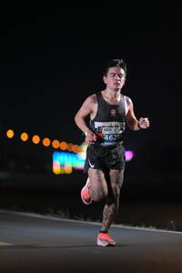 BIB: 4629
                            <button type="button" onclick="openModal(13817104)" class="btn btn-primary btn-sm float-right btn-popup" data-toggle="modal" data-target=".modal-high-quality">
                        <i class="fas fa-shopping-cart"></i> Add to Cart
                    </button>
                                            <button type="button" onclick="isThisMe(13817104, true)" class="btn btn-success btn-sm float-right btn-popup btn-isme hidden" data-toggle="tooltip" data-placement="bottom" title="นี่คือรูปของคุณใช่ไหม คลิกที่นี่เพื่อเอาเข้าอัลบั้ม">
                        <i class="fas fa-plus"></i> Add to album
                    </button>
                    <button type="button" onclick="isThisMe(13817104, false)" class="btn btn-warning btn-sm float-right btn-popup btn-isnotme hidden">
                        <i class="fas fa-ban"></i> Remove from album
                    </button>