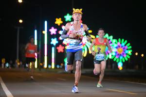 BIB: 5431, 45417
                            <button type="button" onclick="openModal(13803371)" class="btn btn-primary btn-sm float-right btn-popup" data-toggle="modal" data-target=".modal-high-quality">
                        <i class="fas fa-shopping-cart"></i> Add to Cart
                    </button>
                                            <button type="button" onclick="isThisMe(13803371, true)" class="btn btn-success btn-sm float-right btn-popup btn-isme hidden" data-toggle="tooltip" data-placement="bottom" title="นี่คือรูปของคุณใช่ไหม คลิกที่นี่เพื่อเอาเข้าอัลบั้ม">
                        <i class="fas fa-plus"></i> Add to album
                    </button>
                    <button type="button" onclick="isThisMe(13803371, false)" class="btn btn-warning btn-sm float-right btn-popup btn-isnotme hidden">
                        <i class="fas fa-ban"></i> Remove from album
                    </button>