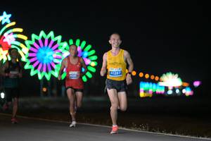 BIB: 409, 41287
                            <button type="button" onclick="openModal(13805456)" class="btn btn-primary btn-sm float-right btn-popup" data-toggle="modal" data-target=".modal-high-quality">
                        <i class="fas fa-shopping-cart"></i> Add to Cart
                    </button>
                                            <button type="button" onclick="isThisMe(13805456, true)" class="btn btn-success btn-sm float-right btn-popup btn-isme hidden" data-toggle="tooltip" data-placement="bottom" title="นี่คือรูปของคุณใช่ไหม คลิกที่นี่เพื่อเอาเข้าอัลบั้ม">
                        <i class="fas fa-plus"></i> Add to album
                    </button>
                    <button type="button" onclick="isThisMe(13805456, false)" class="btn btn-warning btn-sm float-right btn-popup btn-isnotme hidden">
                        <i class="fas fa-ban"></i> Remove from album
                    </button>