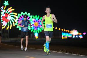 BIB: 46656, 4051
                            <button type="button" onclick="openModal(13815961)" class="btn btn-primary btn-sm float-right btn-popup" data-toggle="modal" data-target=".modal-high-quality">
                        <i class="fas fa-shopping-cart"></i> Add to Cart
                    </button>
                                            <button type="button" onclick="isThisMe(13815961, true)" class="btn btn-success btn-sm float-right btn-popup btn-isme hidden" data-toggle="tooltip" data-placement="bottom" title="นี่คือรูปของคุณใช่ไหม คลิกที่นี่เพื่อเอาเข้าอัลบั้ม">
                        <i class="fas fa-plus"></i> Add to album
                    </button>
                    <button type="button" onclick="isThisMe(13815961, false)" class="btn btn-warning btn-sm float-right btn-popup btn-isnotme hidden">
                        <i class="fas fa-ban"></i> Remove from album
                    </button>