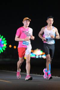 BIB: 5143, 40339
                            <button type="button" onclick="openModal(13817906)" class="btn btn-primary btn-sm float-right btn-popup" data-toggle="modal" data-target=".modal-high-quality">
                        <i class="fas fa-shopping-cart"></i> Add to Cart
                    </button>
                                            <button type="button" onclick="isThisMe(13817906, true)" class="btn btn-success btn-sm float-right btn-popup btn-isme hidden" data-toggle="tooltip" data-placement="bottom" title="นี่คือรูปของคุณใช่ไหม คลิกที่นี่เพื่อเอาเข้าอัลบั้ม">
                        <i class="fas fa-plus"></i> Add to album
                    </button>
                    <button type="button" onclick="isThisMe(13817906, false)" class="btn btn-warning btn-sm float-right btn-popup btn-isnotme hidden">
                        <i class="fas fa-ban"></i> Remove from album
                    </button>