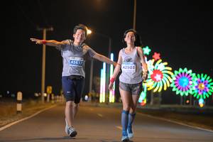 BIB: 45637, 42903
                            <button type="button" onclick="openModal(14126036)" class="btn btn-primary btn-sm float-right btn-popup" data-toggle="modal" data-target=".modal-high-quality">
                        <i class="fas fa-shopping-cart"></i> Add to Cart
                    </button>
                                            <button type="button" onclick="isThisMe(14126036, true)" class="btn btn-success btn-sm float-right btn-popup btn-isme hidden" data-toggle="tooltip" data-placement="bottom" title="นี่คือรูปของคุณใช่ไหม คลิกที่นี่เพื่อเอาเข้าอัลบั้ม">
                        <i class="fas fa-plus"></i> Add to album
                    </button>
                    <button type="button" onclick="isThisMe(14126036, false)" class="btn btn-warning btn-sm float-right btn-popup btn-isnotme hidden">
                        <i class="fas fa-ban"></i> Remove from album
                    </button>