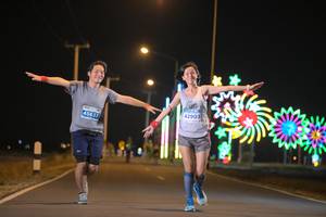 BIB: 42903, 45637
                            <button type="button" onclick="openModal(14125125)" class="btn btn-primary btn-sm float-right btn-popup" data-toggle="modal" data-target=".modal-high-quality">
                        <i class="fas fa-shopping-cart"></i> Add to Cart
                    </button>
                                            <button type="button" onclick="isThisMe(14125125, true)" class="btn btn-success btn-sm float-right btn-popup btn-isme hidden" data-toggle="tooltip" data-placement="bottom" title="นี่คือรูปของคุณใช่ไหม คลิกที่นี่เพื่อเอาเข้าอัลบั้ม">
                        <i class="fas fa-plus"></i> Add to album
                    </button>
                    <button type="button" onclick="isThisMe(14125125, false)" class="btn btn-warning btn-sm float-right btn-popup btn-isnotme hidden">
                        <i class="fas fa-ban"></i> Remove from album
                    </button>