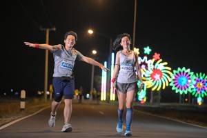 BIB: 42903, 45637
                            <button type="button" onclick="openModal(14125533)" class="btn btn-primary btn-sm float-right btn-popup" data-toggle="modal" data-target=".modal-high-quality">
                        <i class="fas fa-shopping-cart"></i> Add to Cart
                    </button>
                                            <button type="button" onclick="isThisMe(14125533, true)" class="btn btn-success btn-sm float-right btn-popup btn-isme hidden" data-toggle="tooltip" data-placement="bottom" title="นี่คือรูปของคุณใช่ไหม คลิกที่นี่เพื่อเอาเข้าอัลบั้ม">
                        <i class="fas fa-plus"></i> Add to album
                    </button>
                    <button type="button" onclick="isThisMe(14125533, false)" class="btn btn-warning btn-sm float-right btn-popup btn-isnotme hidden">
                        <i class="fas fa-ban"></i> Remove from album
                    </button>