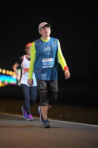 BIB: 40252
                            <button type="button" onclick="openModal(14057813)" class="btn btn-primary btn-sm float-right btn-popup" data-toggle="modal" data-target=".modal-high-quality">
                        <i class="fas fa-shopping-cart"></i> Add to Cart
                    </button>
                                            <button type="button" onclick="isThisMe(14057813, true)" class="btn btn-success btn-sm float-right btn-popup btn-isme hidden" data-toggle="tooltip" data-placement="bottom" title="นี่คือรูปของคุณใช่ไหม คลิกที่นี่เพื่อเอาเข้าอัลบั้ม">
                        <i class="fas fa-plus"></i> Add to album
                    </button>
                    <button type="button" onclick="isThisMe(14057813, false)" class="btn btn-warning btn-sm float-right btn-popup btn-isnotme hidden">
                        <i class="fas fa-ban"></i> Remove from album
                    </button>