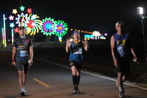 BIB: 45184, 47789, 400
                            <button type="button" onclick="openModal(14129779)" class="btn btn-primary btn-sm float-right btn-popup" data-toggle="modal" data-target=".modal-high-quality">
                        <i class="fas fa-shopping-cart"></i> Add to Cart
                    </button>
                                            <button type="button" onclick="isThisMe(14129779, true)" class="btn btn-success btn-sm float-right btn-popup btn-isme hidden" data-toggle="tooltip" data-placement="bottom" title="นี่คือรูปของคุณใช่ไหม คลิกที่นี่เพื่อเอาเข้าอัลบั้ม">
                        <i class="fas fa-plus"></i> Add to album
                    </button>
                    <button type="button" onclick="isThisMe(14129779, false)" class="btn btn-warning btn-sm float-right btn-popup btn-isnotme hidden">
                        <i class="fas fa-ban"></i> Remove from album
                    </button>