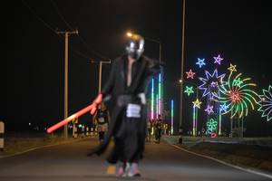 BIB: 
                            <button type="button" onclick="openModal(14110606)" class="btn btn-primary btn-sm float-right btn-popup" data-toggle="modal" data-target=".modal-high-quality">
                        <i class="fas fa-shopping-cart"></i> Add to Cart
                    </button>
                                            <button type="button" onclick="isThisMe(14110606, true)" class="btn btn-success btn-sm float-right btn-popup btn-isme hidden" data-toggle="tooltip" data-placement="bottom" title="นี่คือรูปของคุณใช่ไหม คลิกที่นี่เพื่อเอาเข้าอัลบั้ม">
                        <i class="fas fa-plus"></i> Add to album
                    </button>
                    <button type="button" onclick="isThisMe(14110606, false)" class="btn btn-warning btn-sm float-right btn-popup btn-isnotme hidden">
                        <i class="fas fa-ban"></i> Remove from album
                    </button>