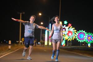 BIB: 42903, 45637
                            <button type="button" onclick="openModal(14125412)" class="btn btn-primary btn-sm float-right btn-popup" data-toggle="modal" data-target=".modal-high-quality">
                        <i class="fas fa-shopping-cart"></i> Add to Cart
                    </button>
                                            <button type="button" onclick="isThisMe(14125412, true)" class="btn btn-success btn-sm float-right btn-popup btn-isme hidden" data-toggle="tooltip" data-placement="bottom" title="นี่คือรูปของคุณใช่ไหม คลิกที่นี่เพื่อเอาเข้าอัลบั้ม">
                        <i class="fas fa-plus"></i> Add to album
                    </button>
                    <button type="button" onclick="isThisMe(14125412, false)" class="btn btn-warning btn-sm float-right btn-popup btn-isnotme hidden">
                        <i class="fas fa-ban"></i> Remove from album
                    </button>