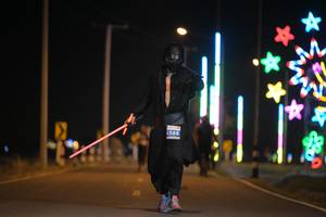 BIB: 6588
                            <button type="button" onclick="openModal(14108999)" class="btn btn-primary btn-sm float-right btn-popup" data-toggle="modal" data-target=".modal-high-quality">
                        <i class="fas fa-shopping-cart"></i> Add to Cart
                    </button>
                                            <button type="button" onclick="isThisMe(14108999, true)" class="btn btn-success btn-sm float-right btn-popup btn-isme hidden" data-toggle="tooltip" data-placement="bottom" title="นี่คือรูปของคุณใช่ไหม คลิกที่นี่เพื่อเอาเข้าอัลบั้ม">
                        <i class="fas fa-plus"></i> Add to album
                    </button>
                    <button type="button" onclick="isThisMe(14108999, false)" class="btn btn-warning btn-sm float-right btn-popup btn-isnotme hidden">
                        <i class="fas fa-ban"></i> Remove from album
                    </button>