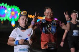 BIB: 4070, 40886
                            <button type="button" onclick="openModal(14092819)" class="btn btn-primary btn-sm float-right btn-popup" data-toggle="modal" data-target=".modal-high-quality">
                        <i class="fas fa-shopping-cart"></i> Add to Cart
                    </button>
                                            <button type="button" onclick="isThisMe(14092819, true)" class="btn btn-success btn-sm float-right btn-popup btn-isme hidden" data-toggle="tooltip" data-placement="bottom" title="นี่คือรูปของคุณใช่ไหม คลิกที่นี่เพื่อเอาเข้าอัลบั้ม">
                        <i class="fas fa-plus"></i> Add to album
                    </button>
                    <button type="button" onclick="isThisMe(14092819, false)" class="btn btn-warning btn-sm float-right btn-popup btn-isnotme hidden">
                        <i class="fas fa-ban"></i> Remove from album
                    </button>