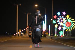 BIB: 6588
                            <button type="button" onclick="openModal(14110198)" class="btn btn-primary btn-sm float-right btn-popup" data-toggle="modal" data-target=".modal-high-quality">
                        <i class="fas fa-shopping-cart"></i> Add to Cart
                    </button>
                                            <button type="button" onclick="isThisMe(14110198, true)" class="btn btn-success btn-sm float-right btn-popup btn-isme hidden" data-toggle="tooltip" data-placement="bottom" title="นี่คือรูปของคุณใช่ไหม คลิกที่นี่เพื่อเอาเข้าอัลบั้ม">
                        <i class="fas fa-plus"></i> Add to album
                    </button>
                    <button type="button" onclick="isThisMe(14110198, false)" class="btn btn-warning btn-sm float-right btn-popup btn-isnotme hidden">
                        <i class="fas fa-ban"></i> Remove from album
                    </button>