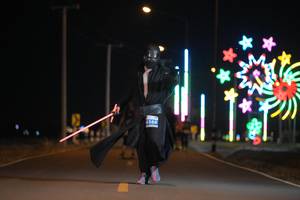 BIB: 6588
                            <button type="button" onclick="openModal(14109453)" class="btn btn-primary btn-sm float-right btn-popup" data-toggle="modal" data-target=".modal-high-quality">
                        <i class="fas fa-shopping-cart"></i> Add to Cart
                    </button>
                                            <button type="button" onclick="isThisMe(14109453, true)" class="btn btn-success btn-sm float-right btn-popup btn-isme hidden" data-toggle="tooltip" data-placement="bottom" title="นี่คือรูปของคุณใช่ไหม คลิกที่นี่เพื่อเอาเข้าอัลบั้ม">
                        <i class="fas fa-plus"></i> Add to album
                    </button>
                    <button type="button" onclick="isThisMe(14109453, false)" class="btn btn-warning btn-sm float-right btn-popup btn-isnotme hidden">
                        <i class="fas fa-ban"></i> Remove from album
                    </button>