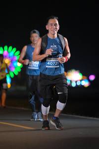 BIB: 40721, 10762
                            <button type="button" onclick="openModal(14027136)" class="btn btn-primary btn-sm float-right btn-popup" data-toggle="modal" data-target=".modal-high-quality">
                        <i class="fas fa-shopping-cart"></i> Add to Cart
                    </button>
                                            <button type="button" onclick="isThisMe(14027136, true)" class="btn btn-success btn-sm float-right btn-popup btn-isme hidden" data-toggle="tooltip" data-placement="bottom" title="นี่คือรูปของคุณใช่ไหม คลิกที่นี่เพื่อเอาเข้าอัลบั้ม">
                        <i class="fas fa-plus"></i> Add to album
                    </button>
                    <button type="button" onclick="isThisMe(14027136, false)" class="btn btn-warning btn-sm float-right btn-popup btn-isnotme hidden">
                        <i class="fas fa-ban"></i> Remove from album
                    </button>