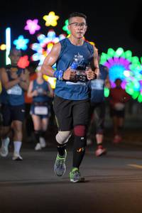 BIB: 509
                            <button type="button" onclick="openModal(14015727)" class="btn btn-primary btn-sm float-right btn-popup" data-toggle="modal" data-target=".modal-high-quality">
                        <i class="fas fa-shopping-cart"></i> Add to Cart
                    </button>
                                            <button type="button" onclick="isThisMe(14015727, true)" class="btn btn-success btn-sm float-right btn-popup btn-isme hidden" data-toggle="tooltip" data-placement="bottom" title="นี่คือรูปของคุณใช่ไหม คลิกที่นี่เพื่อเอาเข้าอัลบั้ม">
                        <i class="fas fa-plus"></i> Add to album
                    </button>
                    <button type="button" onclick="isThisMe(14015727, false)" class="btn btn-warning btn-sm float-right btn-popup btn-isnotme hidden">
                        <i class="fas fa-ban"></i> Remove from album
                    </button>