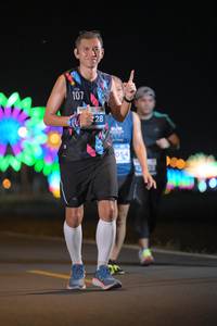 BIB: 107, 054
                            <button type="button" onclick="openModal(14020852)" class="btn btn-primary btn-sm float-right btn-popup" data-toggle="modal" data-target=".modal-high-quality">
                        <i class="fas fa-shopping-cart"></i> Add to Cart
                    </button>
                                            <button type="button" onclick="isThisMe(14020852, true)" class="btn btn-success btn-sm float-right btn-popup btn-isme hidden" data-toggle="tooltip" data-placement="bottom" title="นี่คือรูปของคุณใช่ไหม คลิกที่นี่เพื่อเอาเข้าอัลบั้ม">
                        <i class="fas fa-plus"></i> Add to album
                    </button>
                    <button type="button" onclick="isThisMe(14020852, false)" class="btn btn-warning btn-sm float-right btn-popup btn-isnotme hidden">
                        <i class="fas fa-ban"></i> Remove from album
                    </button>