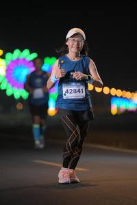 BIB: 42841
                            <button type="button" onclick="openModal(14025675)" class="btn btn-primary btn-sm float-right btn-popup" data-toggle="modal" data-target=".modal-high-quality">
                        <i class="fas fa-shopping-cart"></i> Add to Cart
                    </button>
                                            <button type="button" onclick="isThisMe(14025675, true)" class="btn btn-success btn-sm float-right btn-popup btn-isme hidden" data-toggle="tooltip" data-placement="bottom" title="นี่คือรูปของคุณใช่ไหม คลิกที่นี่เพื่อเอาเข้าอัลบั้ม">
                        <i class="fas fa-plus"></i> Add to album
                    </button>
                    <button type="button" onclick="isThisMe(14025675, false)" class="btn btn-warning btn-sm float-right btn-popup btn-isnotme hidden">
                        <i class="fas fa-ban"></i> Remove from album
                    </button>